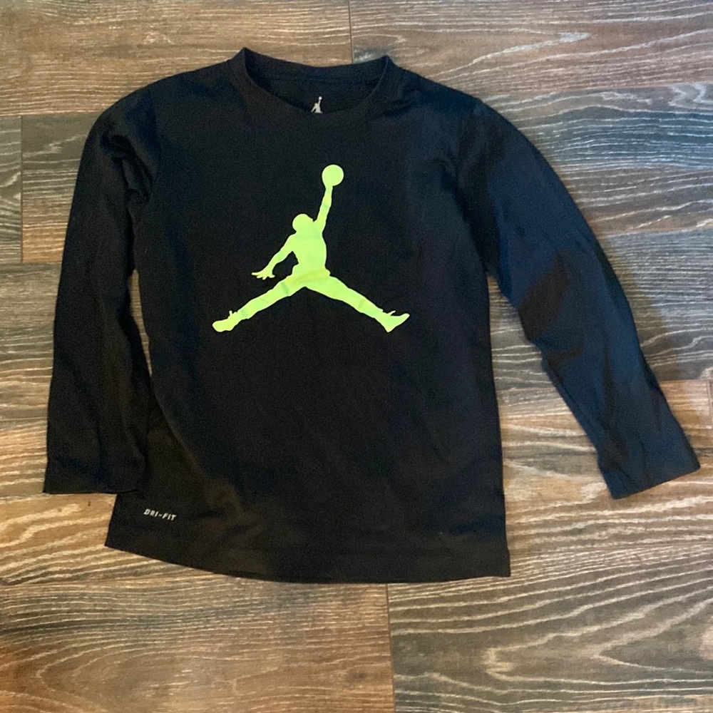 Jordan dry fit long sleeve T-shirt